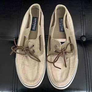 Men’s Sperry top-sider shoe